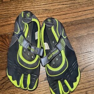 Women’s Water Shoes